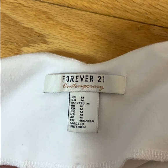 Long white maxi form-fitting dress 🤍 - Picture 4 of 7